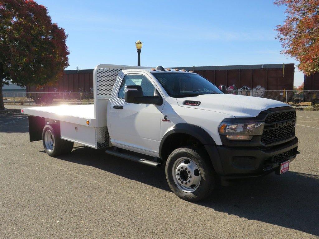 New 2023 RAM 4500 Tradesman RWD image 3