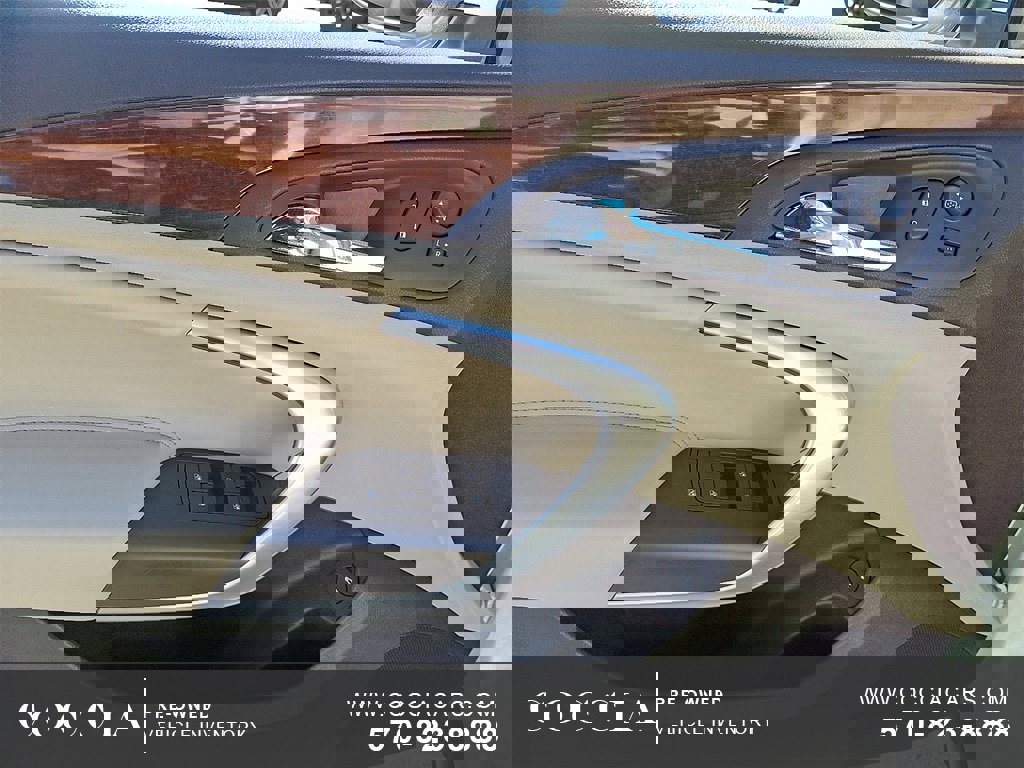 Used 2015 Buick Regal Premium w/ Experience Buick Package image 12