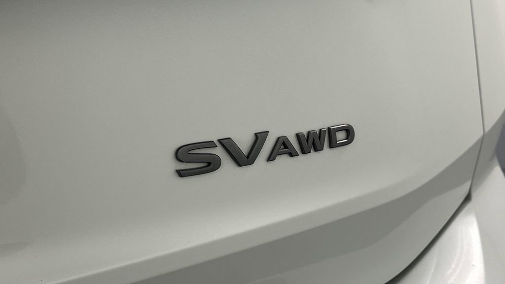 Used 2024 Nissan Rogue SV image 17