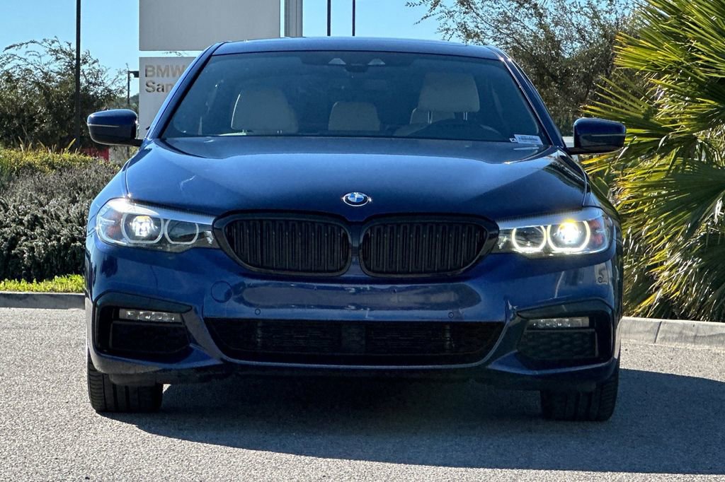 Used 2019 BMW 530e w/ M Sport Package image 8