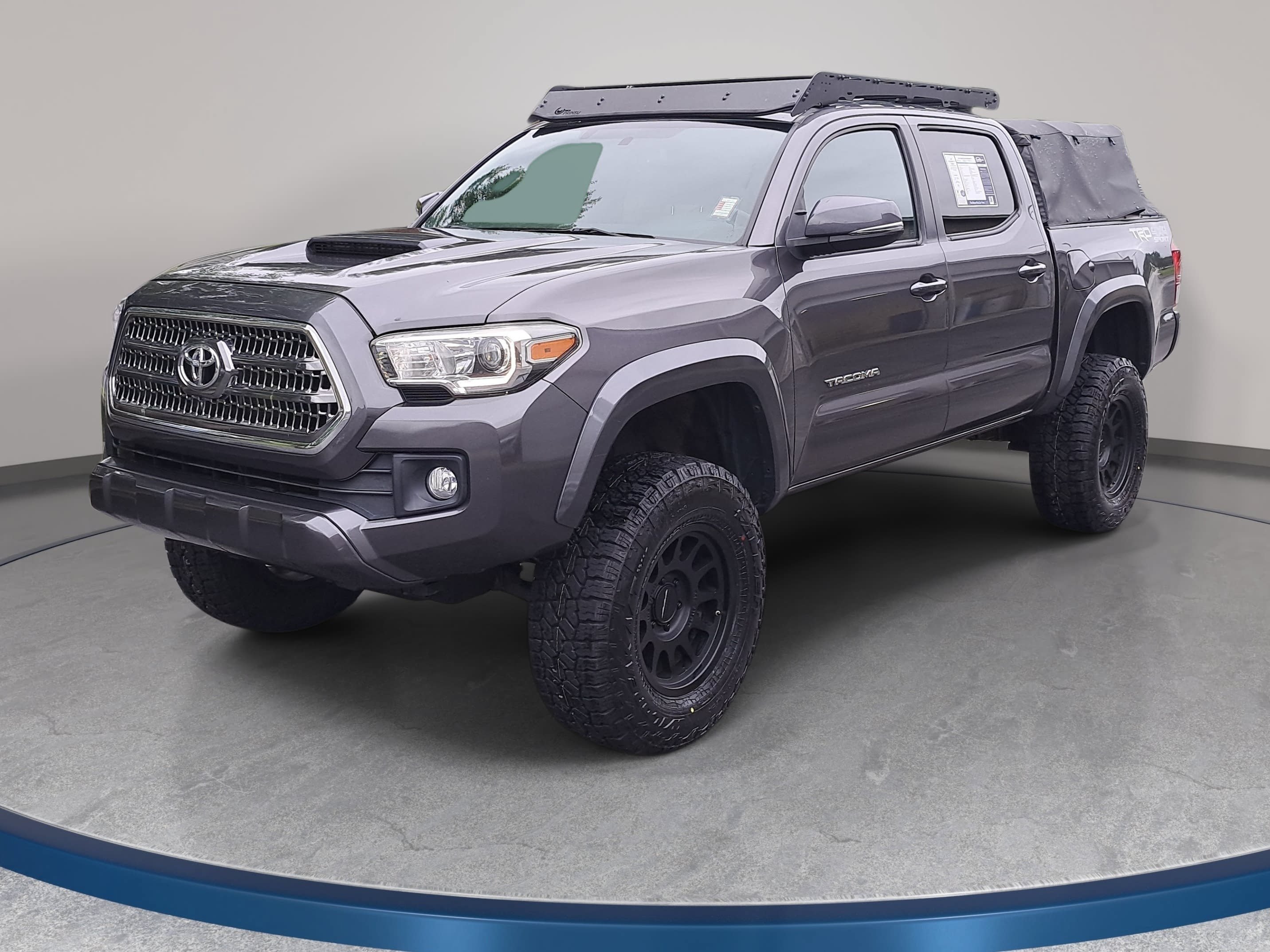 Used 2017 Toyota Tacoma TRD Sport w/ Premium & Technology Package AWD/4WD video 1