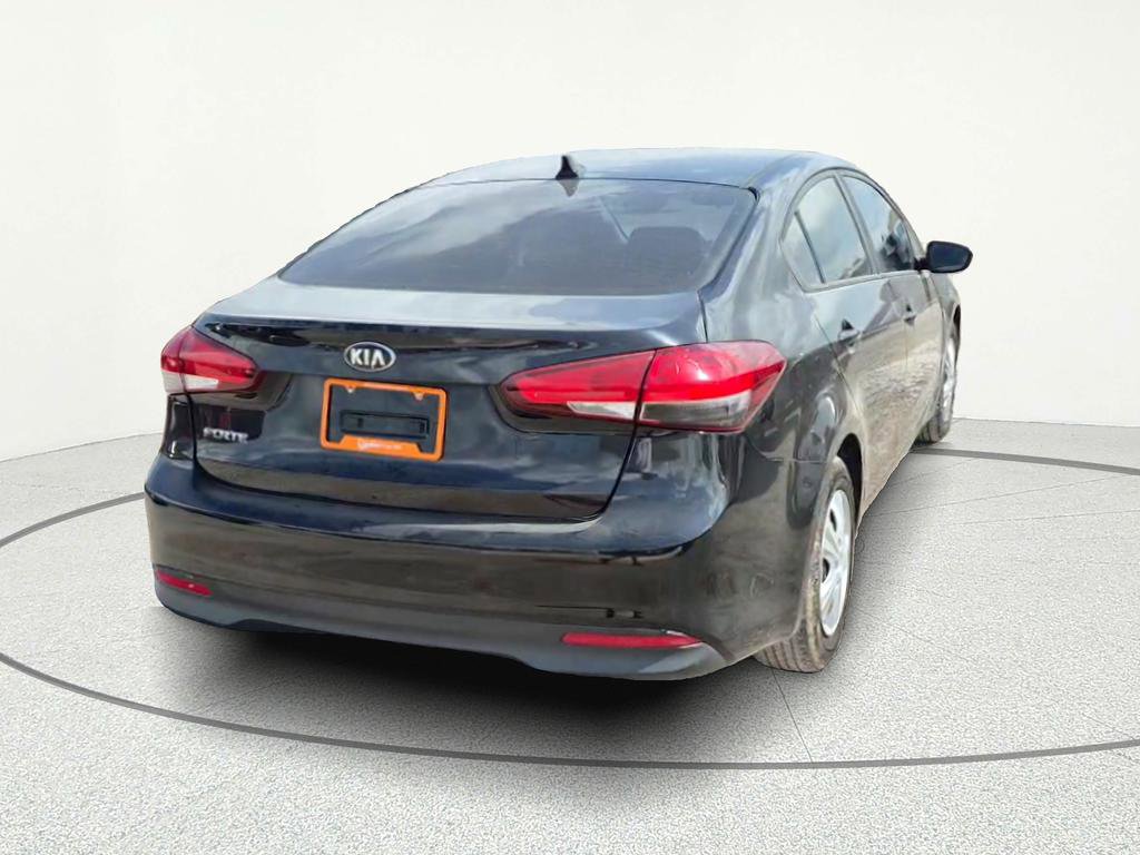 Used 2018 Kia Forte LX image 6