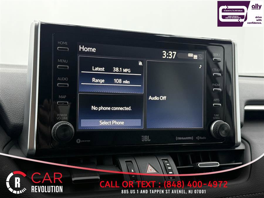 Used 2021 Toyota RAV4 XLE Premium AWD/4WD image 16