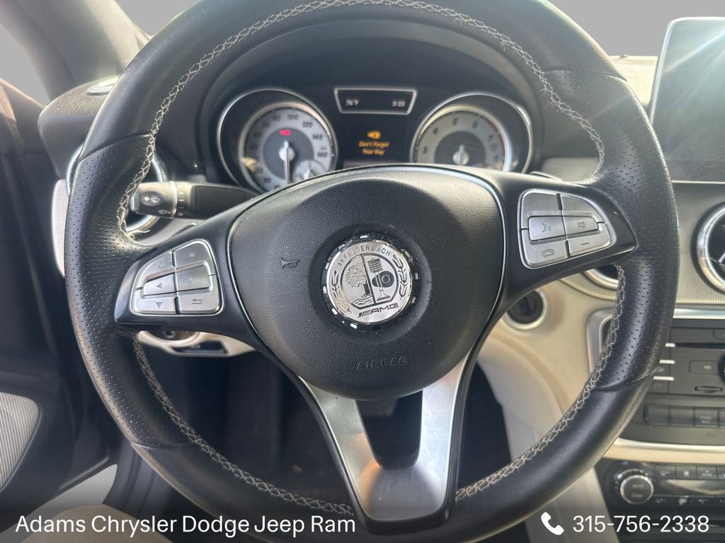Used 2016 Mercedes-Benz CLA 250 image 14