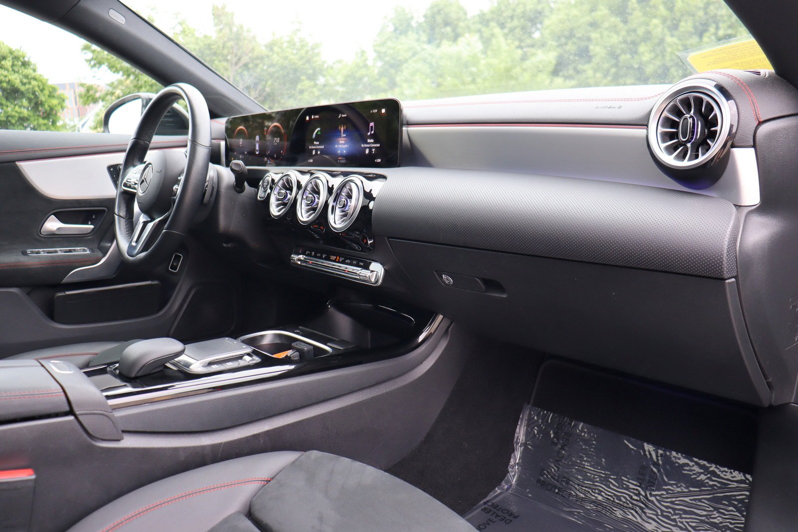 Used 2023 Mercedes-Benz CLA 250 4MATIC w/ AMG Line image 22