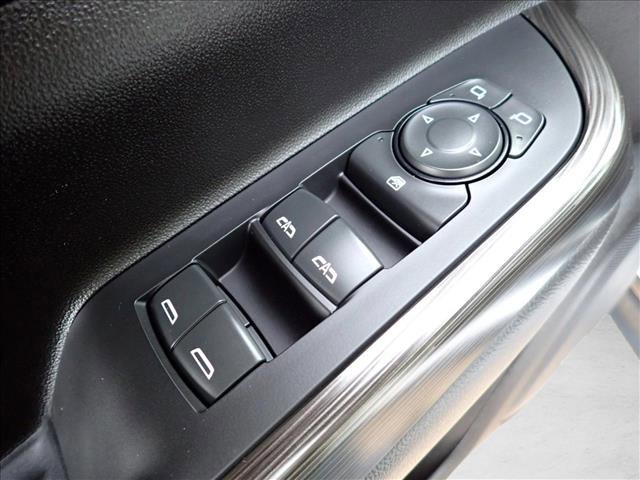 Used 2023 GMC Acadia SLT image 16