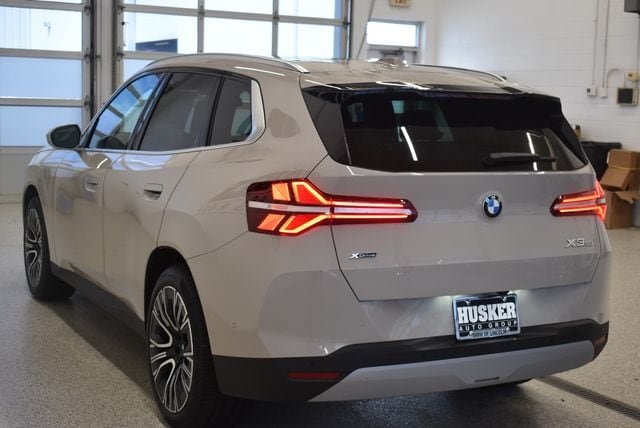 New 2026 BMW X3 xDrive30i w/ Premium Package AWD/4WD image 10