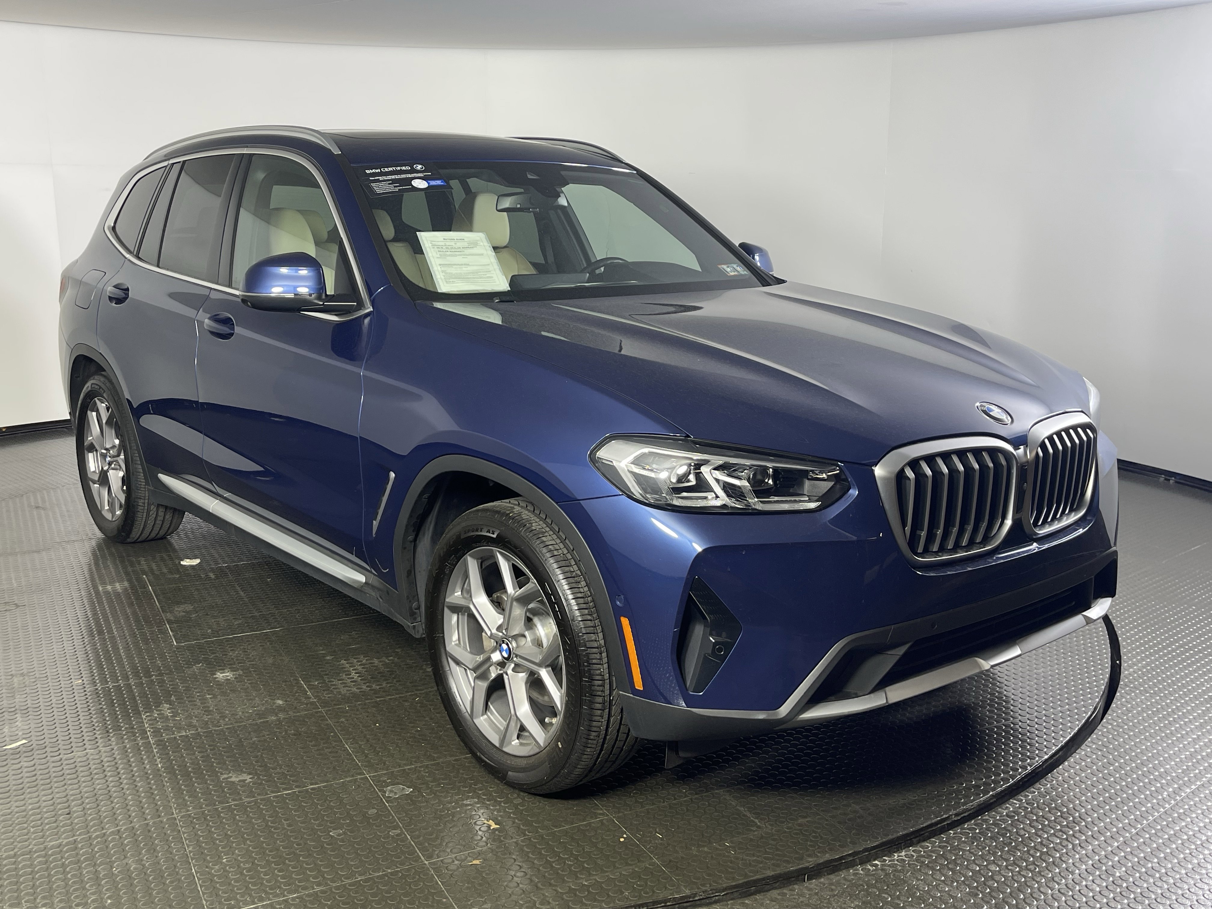 Certified 2023 BMW X3 xDrive30i w/ Convenience Package AWD/4WD image 3