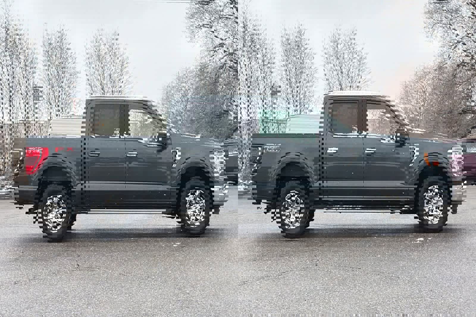 Certified 2021 Ford F150 XLT w/ Equipment Group 302A High image 8