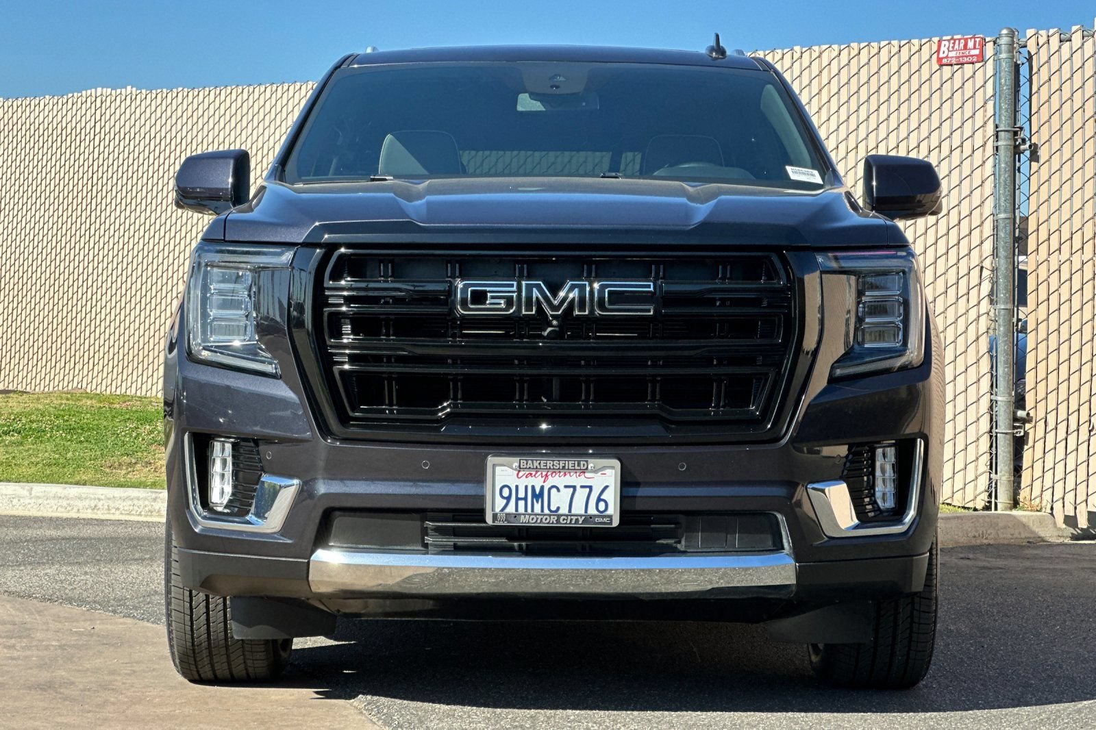 Certified 2023 GMC Yukon SLT w/ SLT Premium Package RWD image 9