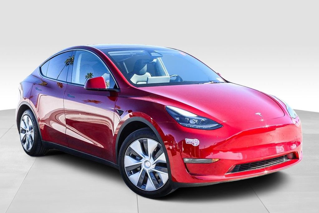 Used 2024 Tesla Model Y Long Range image 2