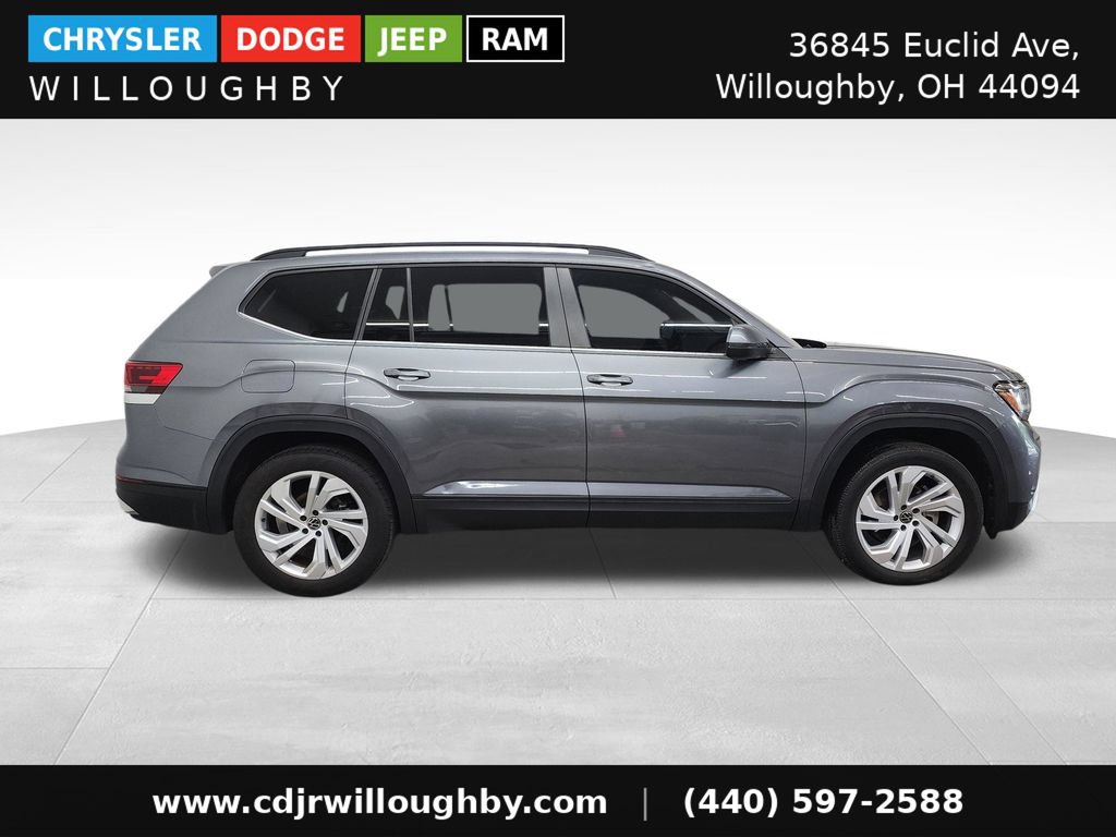 Used 2021 Volkswagen Atlas SE w/ Panoramic Sunroof Package AWD/4WD image 4