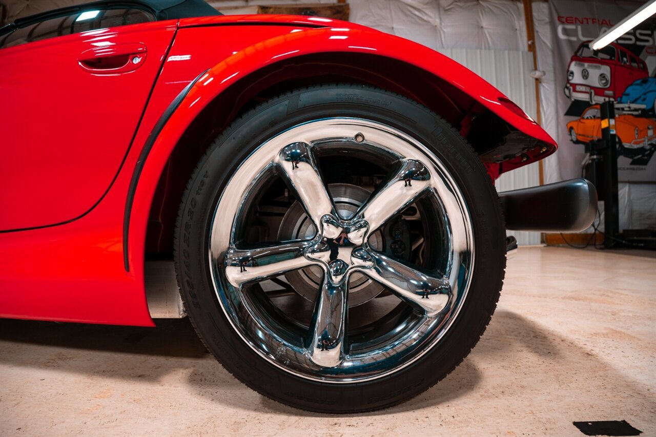 Used 1999 Plymouth Prowler RWD image 11