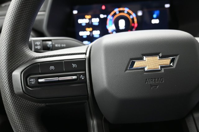 Used 2025 Chevrolet Colorado W/T RWD image 24