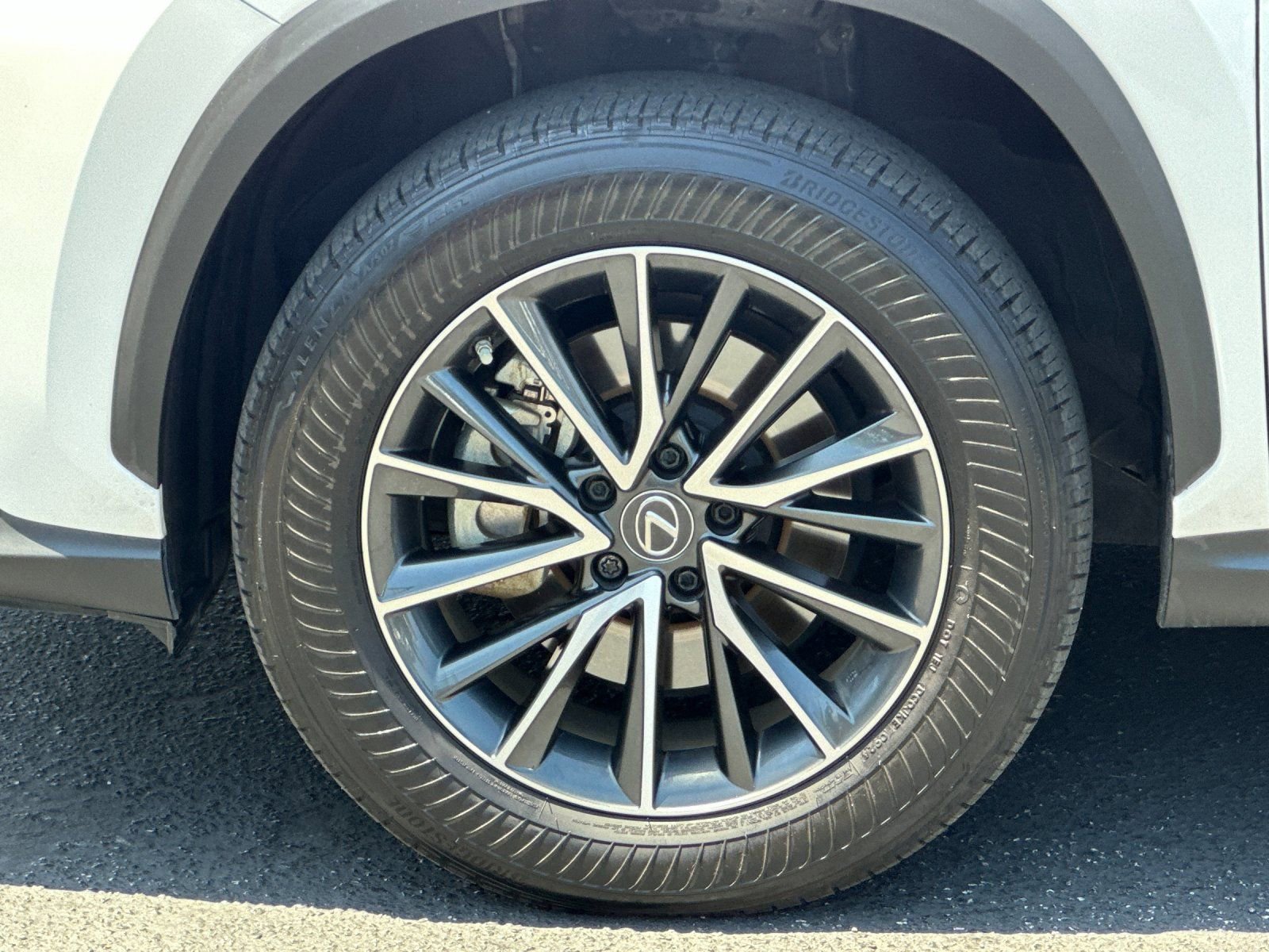 Used 2022 Lexus NX 350h AWD image 32