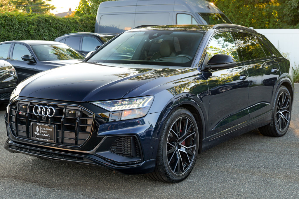 Used 2023 Audi SQ8 Prestige w/ Prestige Package AWD/4WD image 3