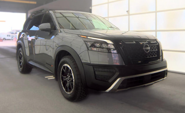 Used 2024 Nissan Pathfinder Rock Creek AWD/4WD image 8