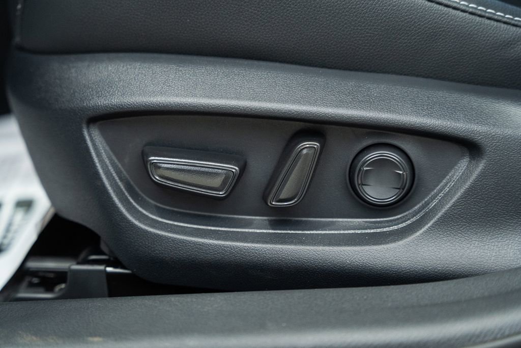 New 2026 Toyota Camry SE image 33