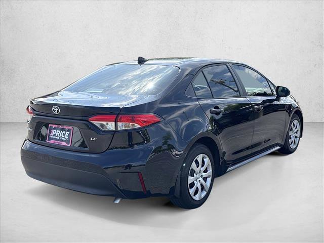 Used 2025 Toyota Corolla LE FWD image 5