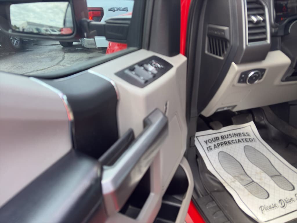 Used 2021 Ford F350 XLT w/ XLT Value Package AWD/4WD image 11