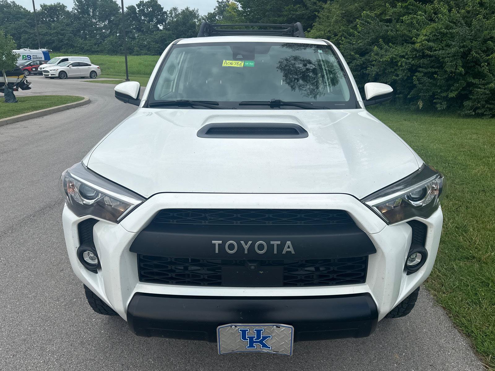 Used 2022 Toyota 4Runner TRD Pro AWD/4WD image 2