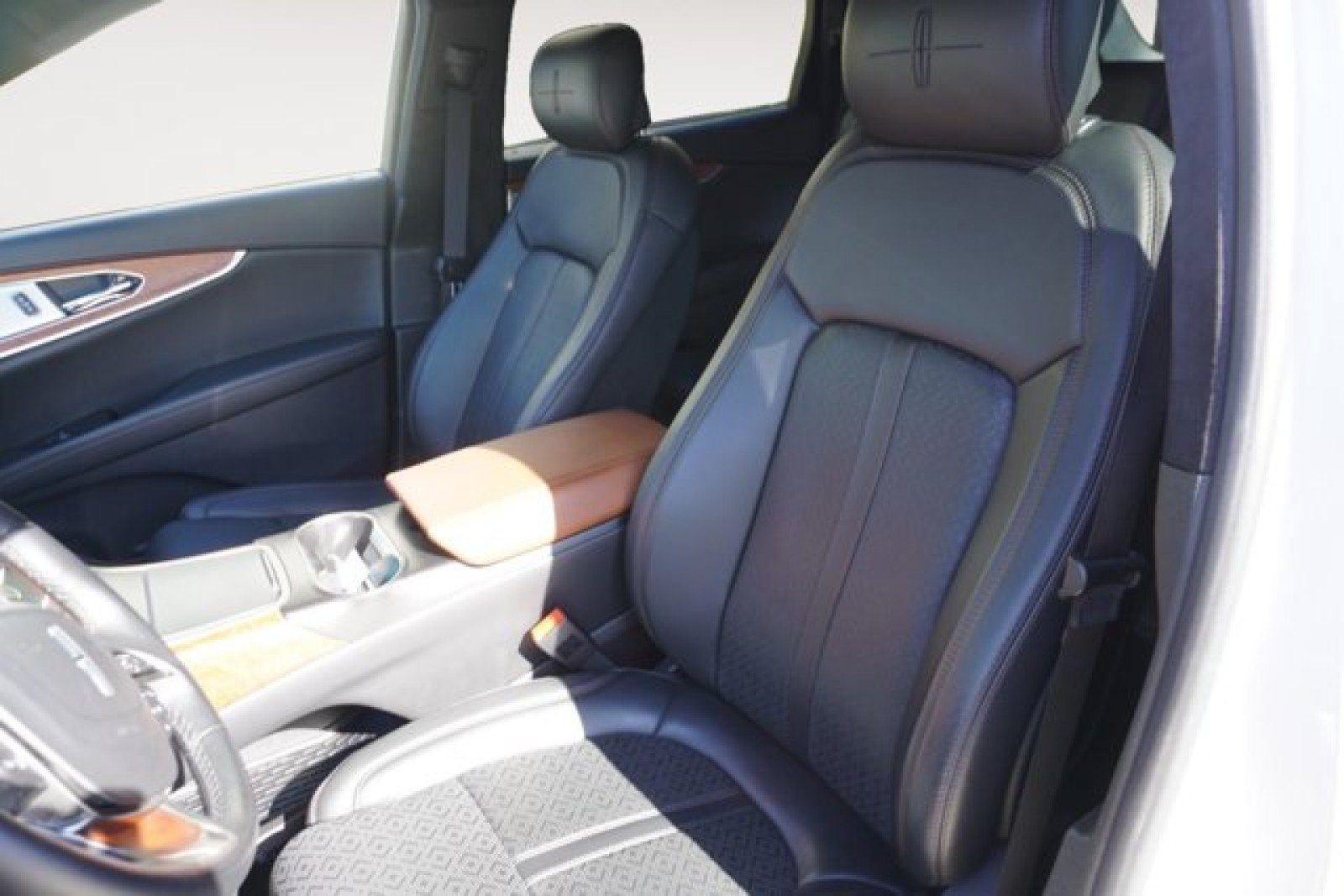 Used 2019 Lincoln Nautilus Black Label AWD/4WD image 15