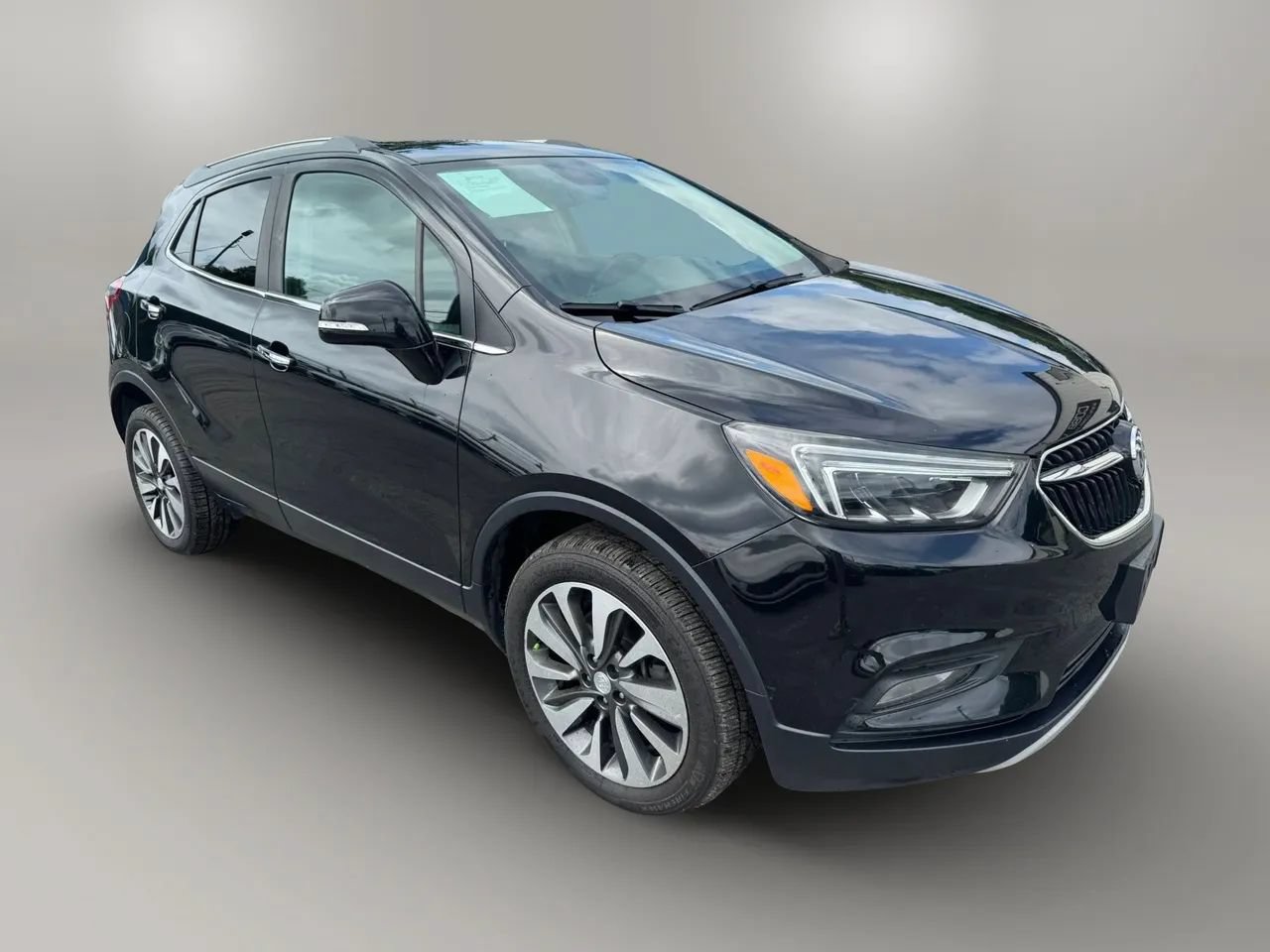 Used 2017 Buick Encore Essence AWD/4WD image 4