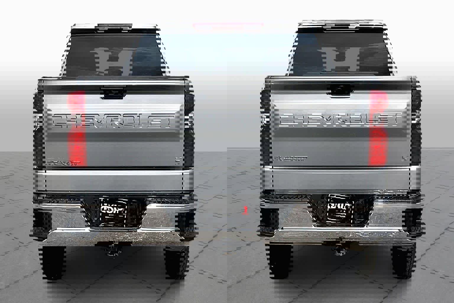 Used 2025 Chevrolet Silverado 1500 LT image 4