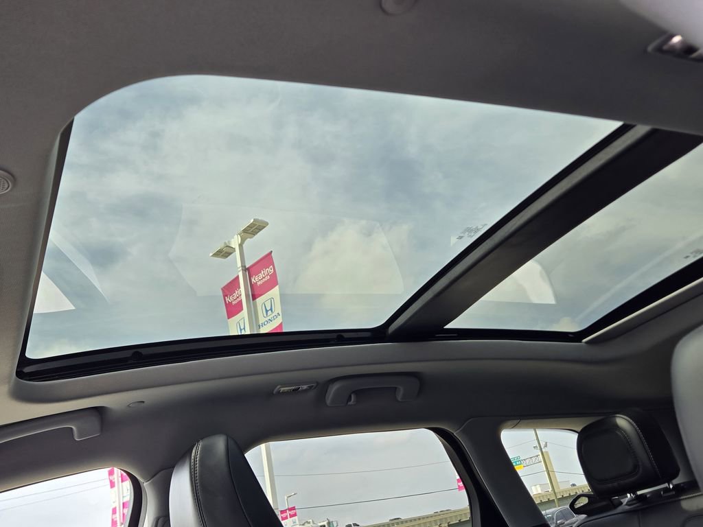 Used 2021 Lincoln Corsair Reserve w/ Elements Package image 14