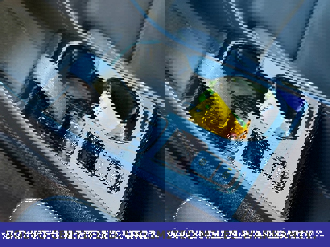 Certified 2025 Volvo XC40 B5 Plus image 19