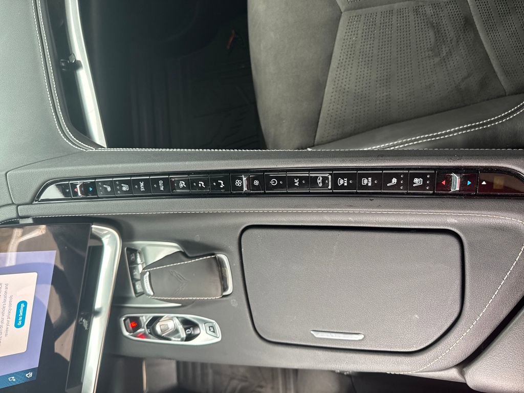 Used 2024 Chevrolet Corvette Stingray Preferred Cpe image 30