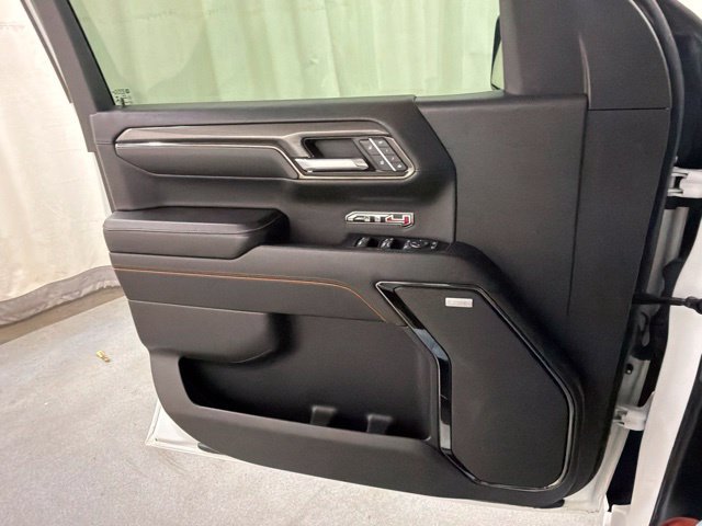 Used 2023 GMC Sierra 1500 AT4 AWD/4WD image 25
