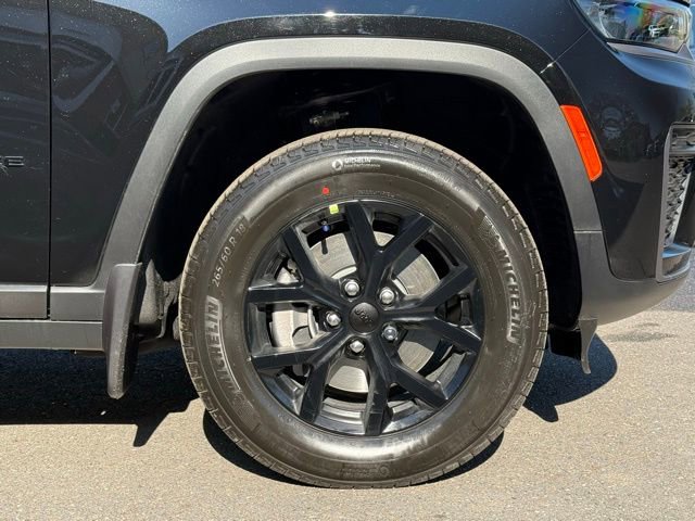 New 2026 Jeep Grand Cherokee L 4WD image 17