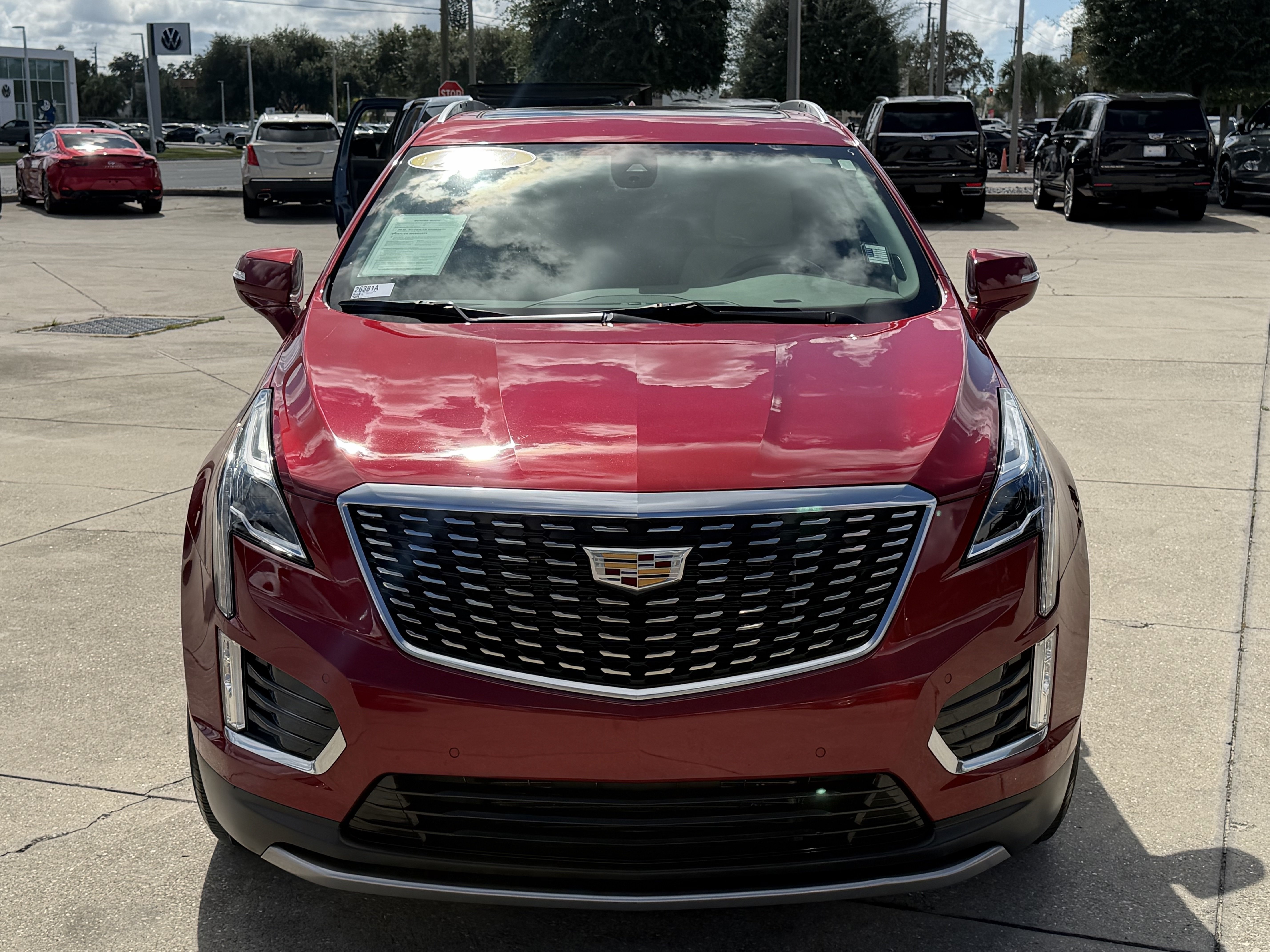 Used 2020 Cadillac XT5 Premium Luxury FWD image 8