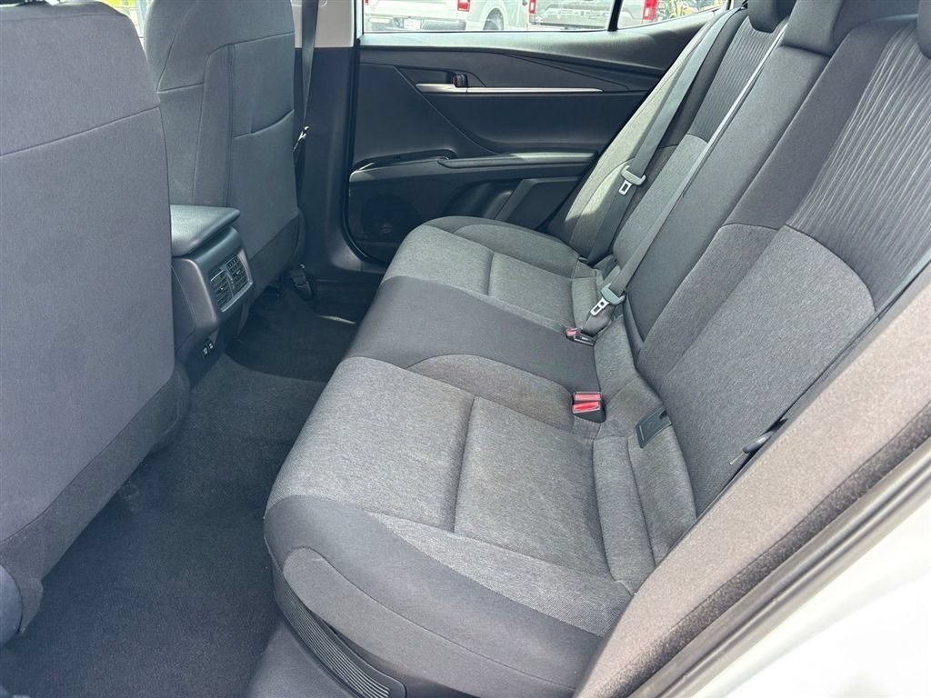 Used 2025 Toyota Camry LE FWD image 16