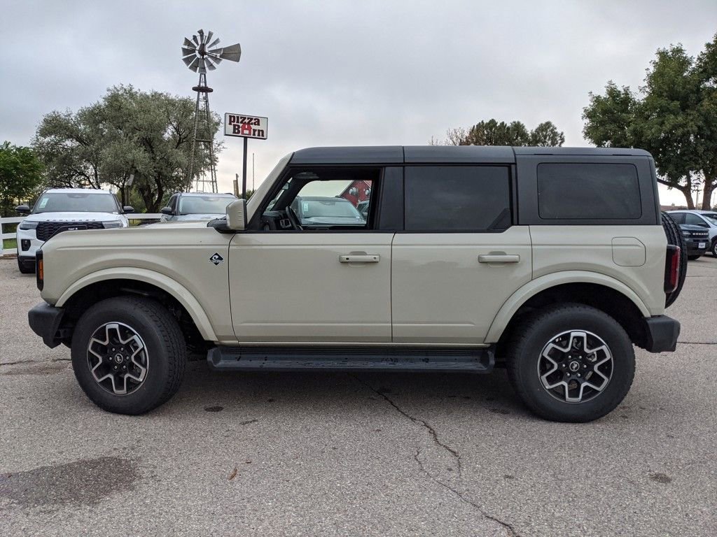 New 2025 Ford Bronco Outer Banks image 5