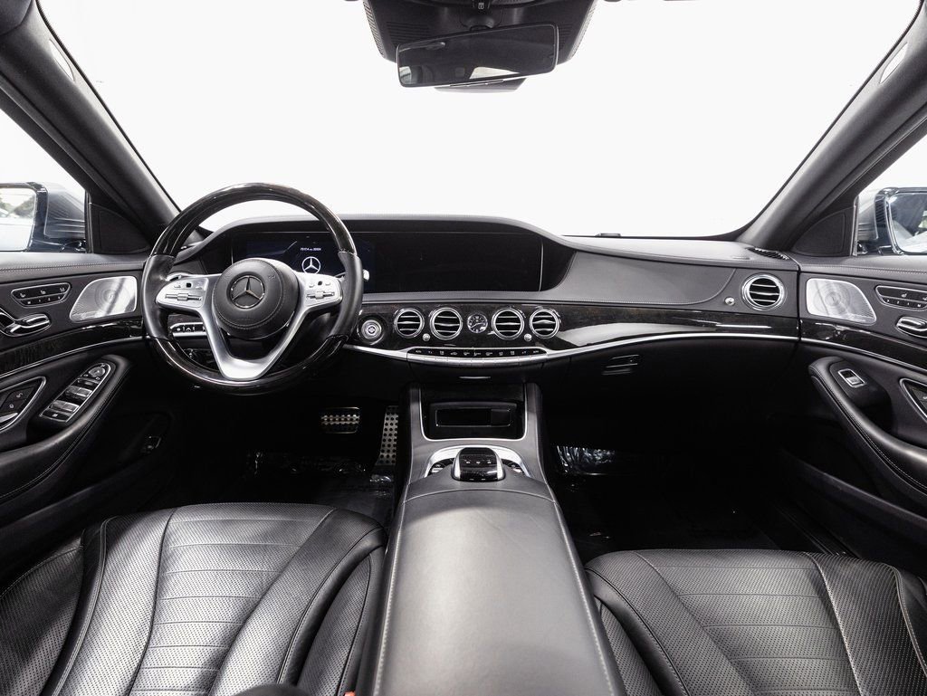Used 2020 Mercedes-Benz S 560 4MATIC Sedan image 25