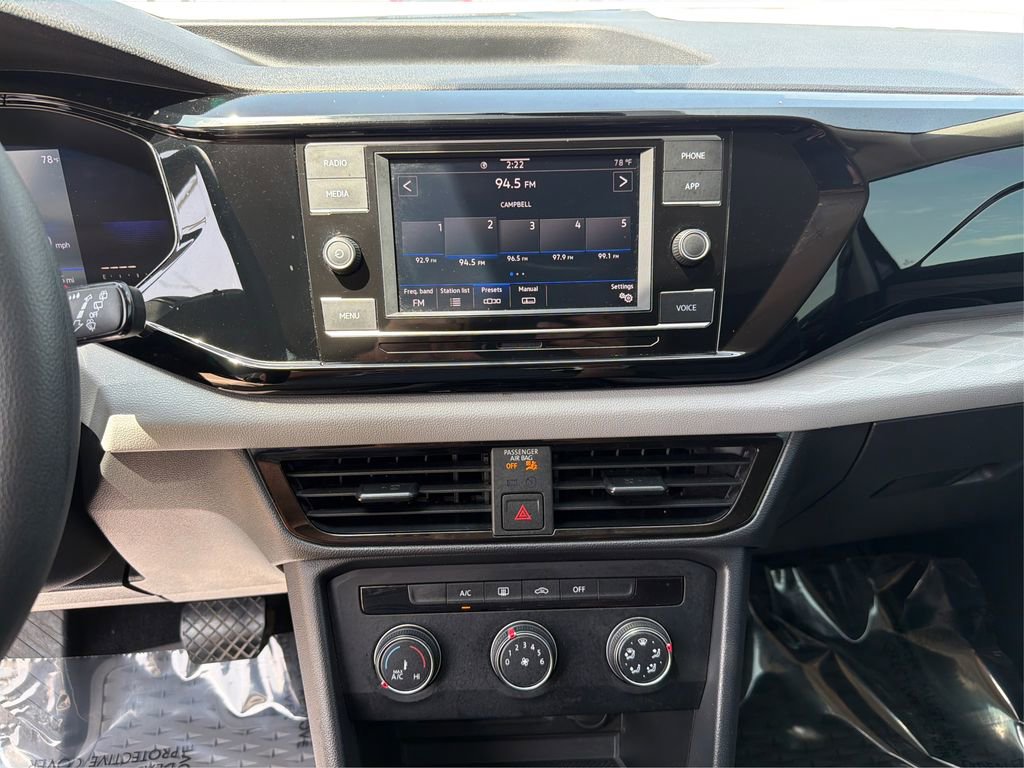 Used 2022 Volkswagen Taos S FWD image 14