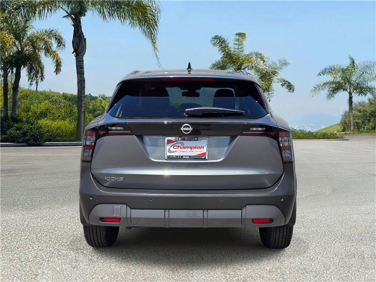 Used 2026 Nissan Kicks SV FWD image 5