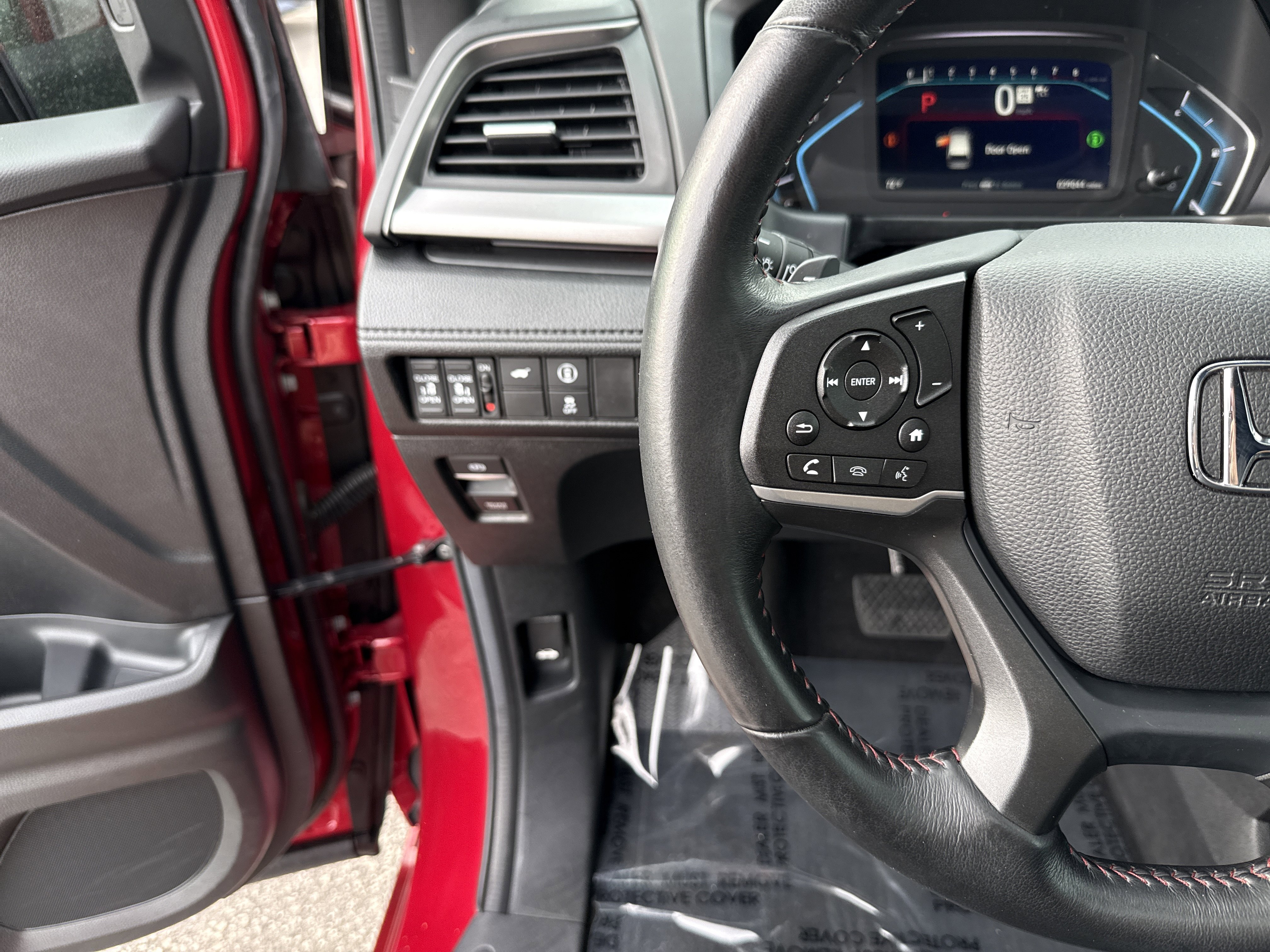 Certified 2024 Honda Odyssey Sport image 19