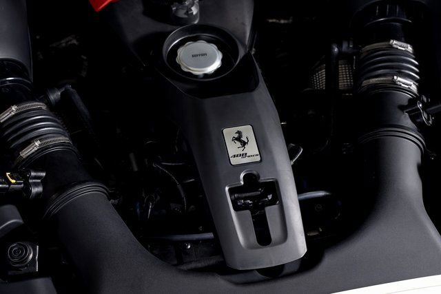 Certified 2018 Ferrari 488 Spider RWD image 11
