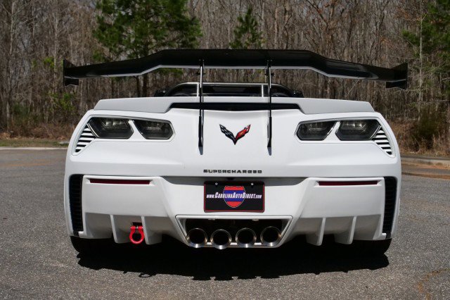 Used 2016 Chevrolet Corvette Z06 w/ 3LZ Preferred Equipment Group image 27