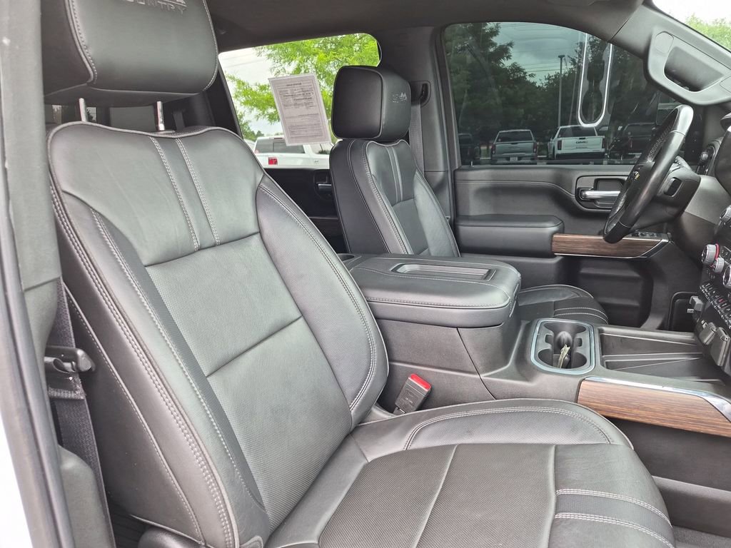 Used 2022 Chevrolet Silverado 2500 High Country w/ Safety Package II AWD/4WD image 37