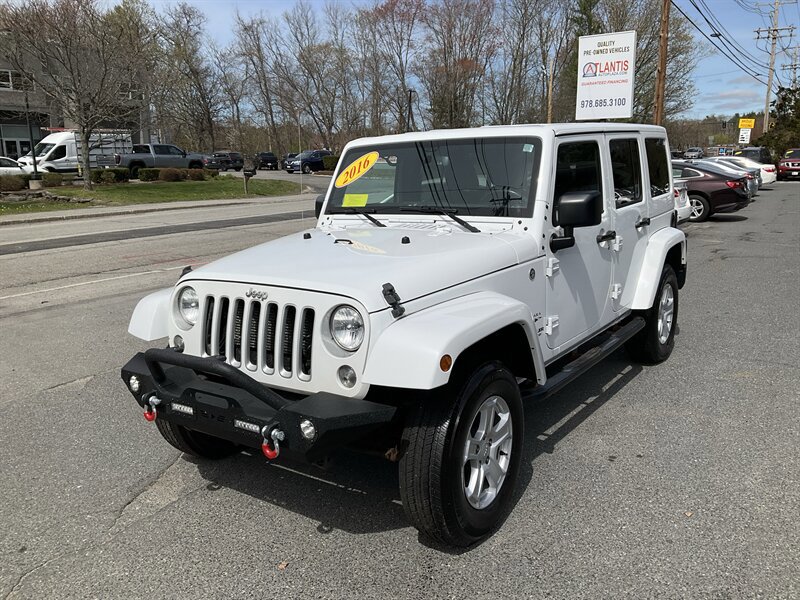 Used 2016 Jeep Wrangler Unlimited Sahara w/ Connectivity Group AWD/4WD image 1