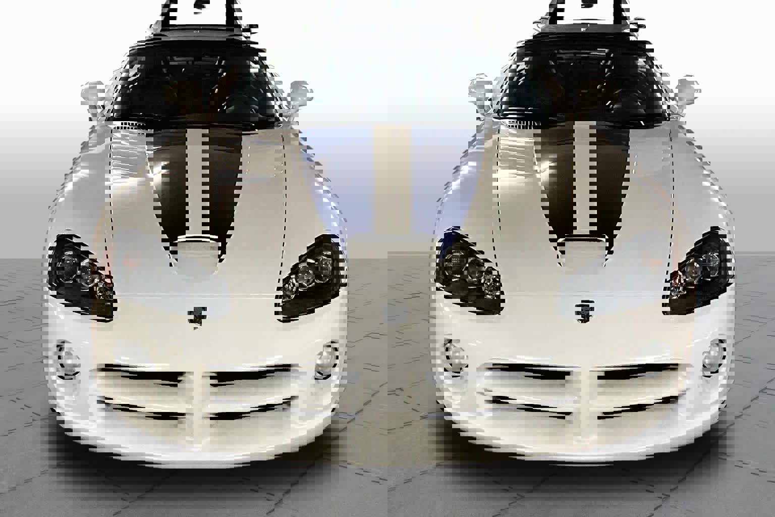 Used 2005 Dodge Viper SRT-10 image 3