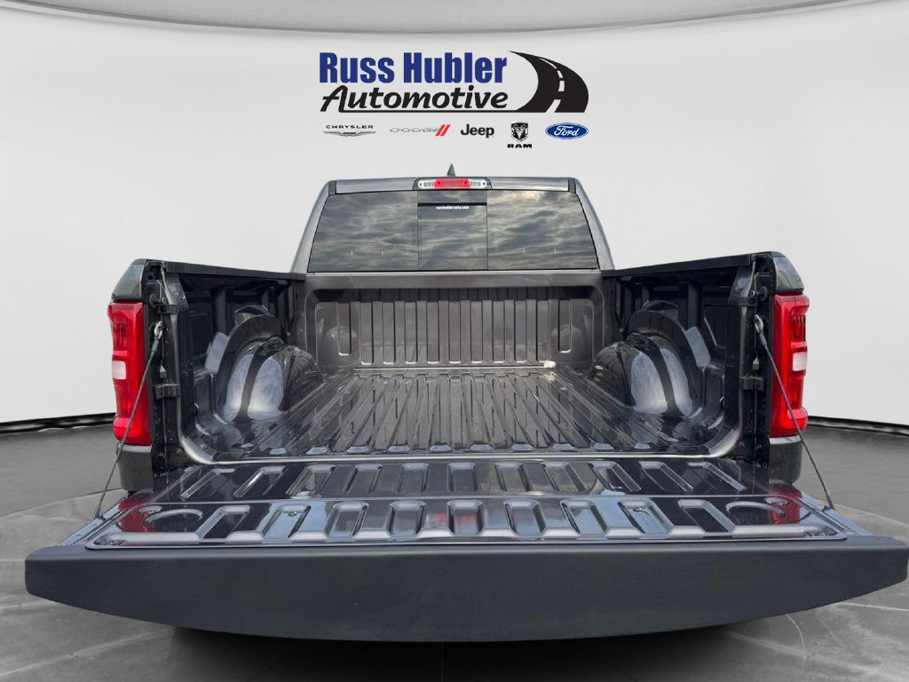 New 2026 RAM 1500 Big Horn AWD/4WD image 6