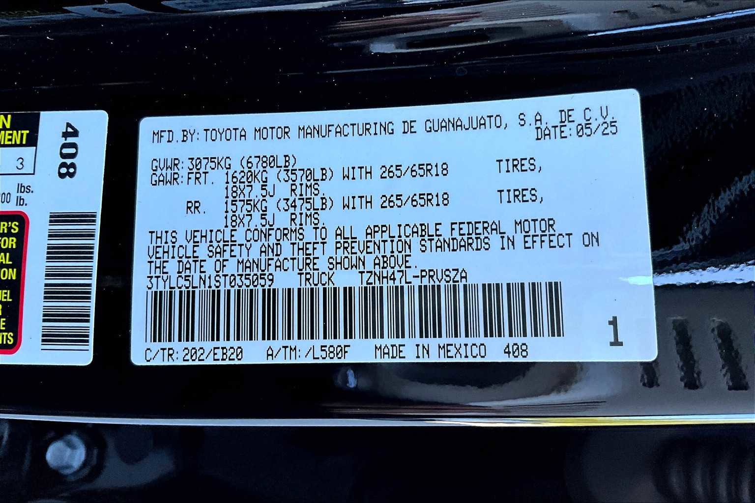 New 2025 Toyota Tacoma Limited image 17