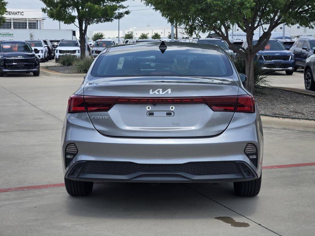 Certified 2024 Kia Forte LXS FWD image 13