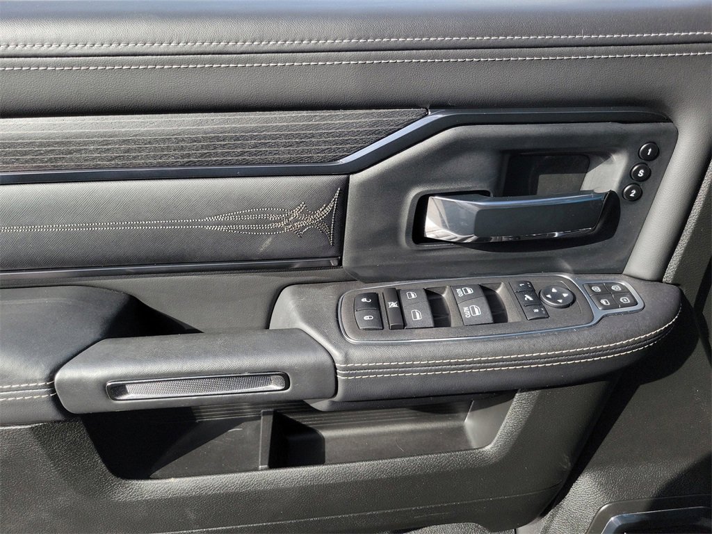 Used 2024 RAM 2500 Limited image 16
