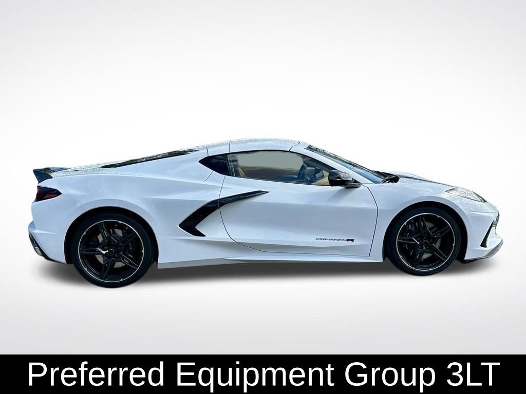 Used 2023 Chevrolet Corvette Stingray Premium Cpe w/ Z51 Performance Package image 4